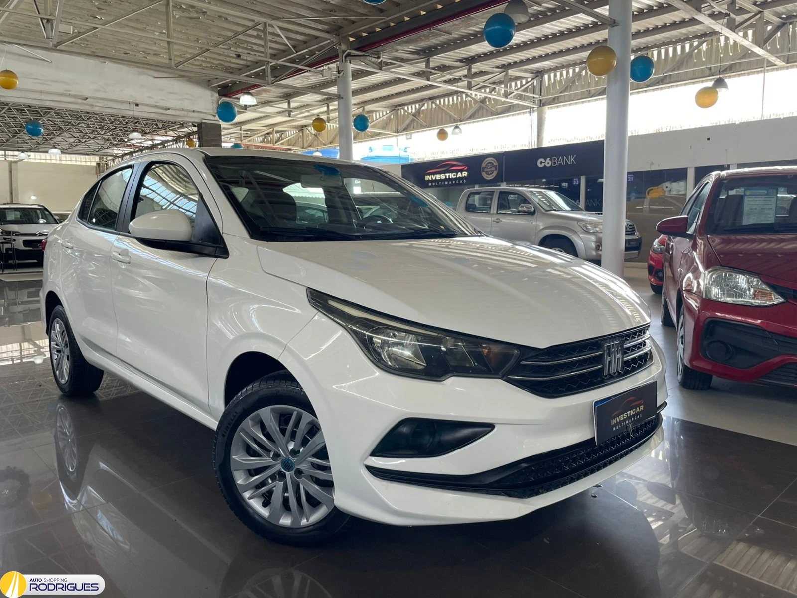 Fiat Cronos · veículo de exemplo